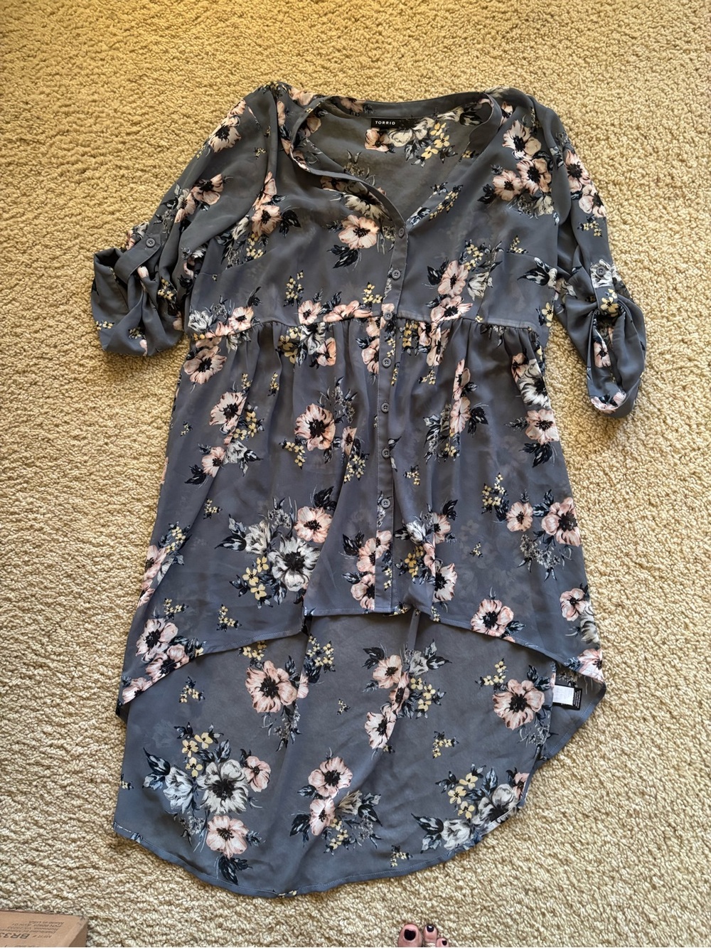 torrid Slate Floral V-Neck Blouse with Blush and Yellow Accents